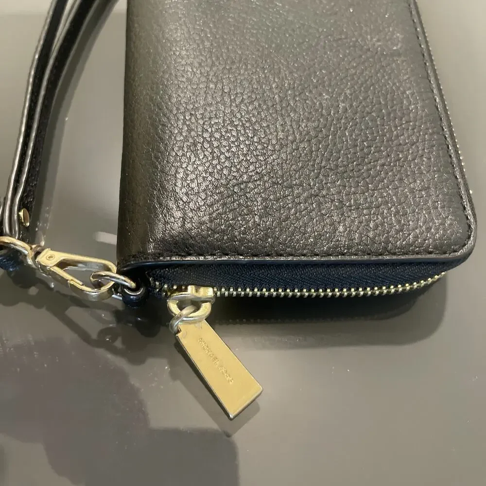 MICHAEL KORS Bedford Black Pebbled Leather Tote and Wallet Set
